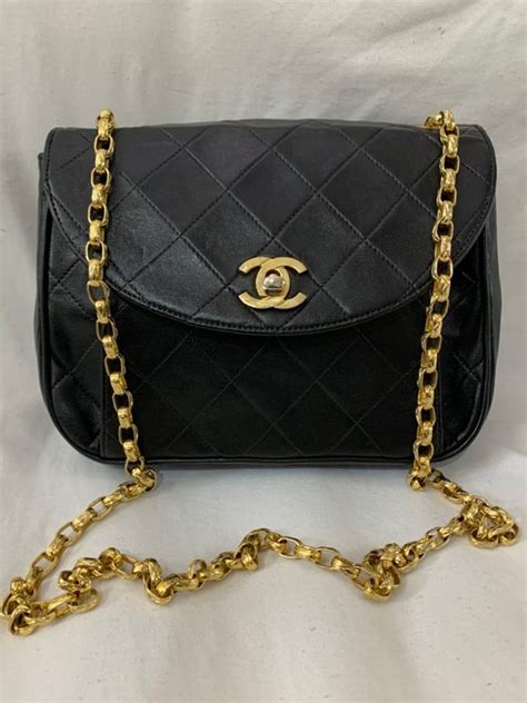 chanel tas zwart groot|Timeless/classique crossbody tassen leer Chanel zwart in Leer.